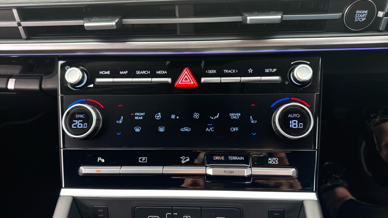 Hyundai SANTA FE 1.6 TGDi Hybrid Ultimate 5dr 4WD Auto Hybrid Estate